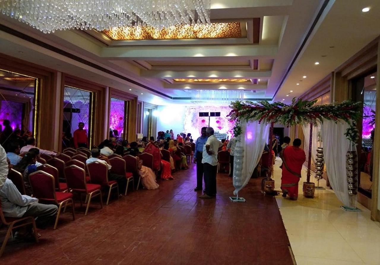 Hotel Amora - Rajnandgaon Raj Nandgaon المظهر الخارجي الصورة